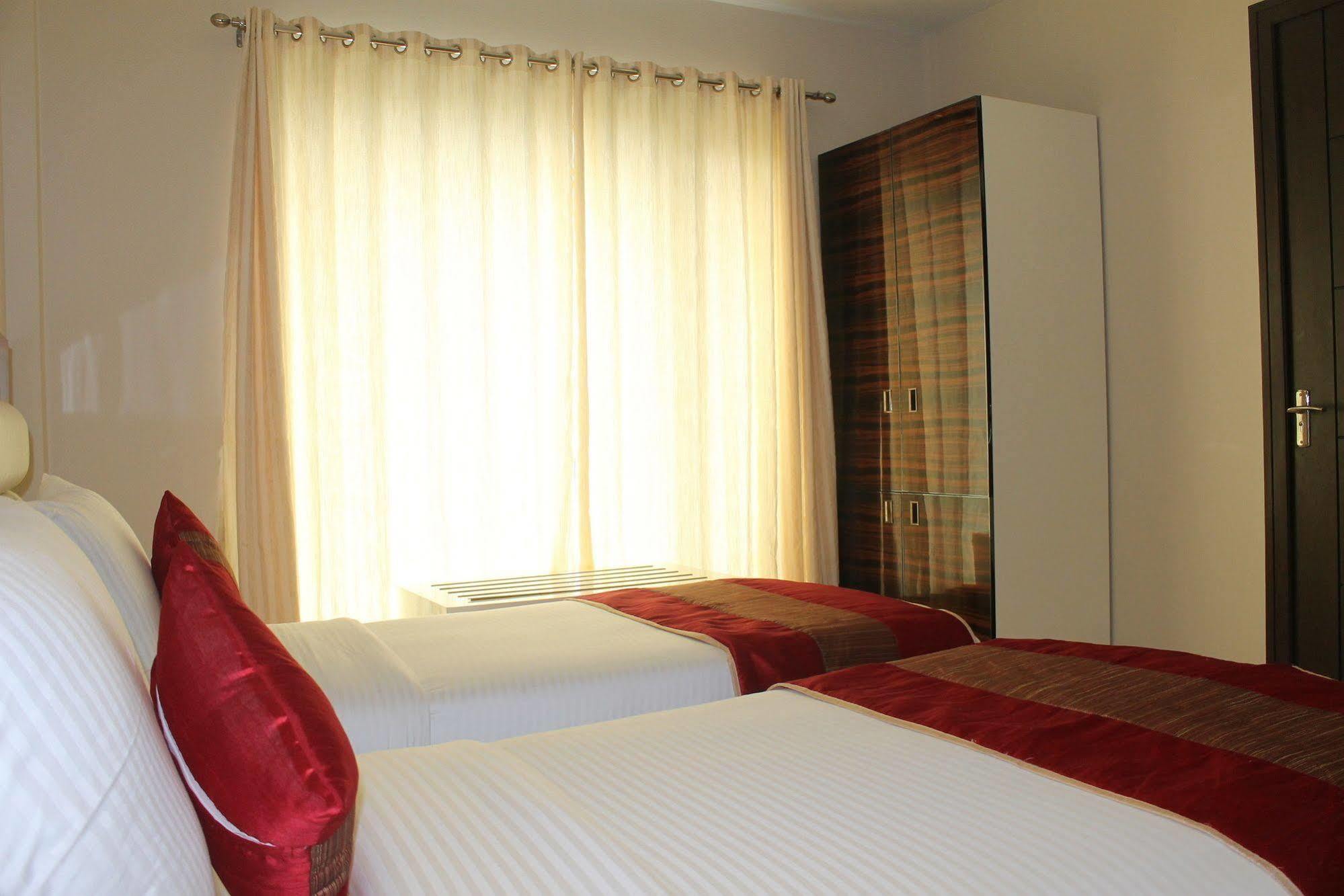 Hotel Gulnar 新德里 客房 照片
